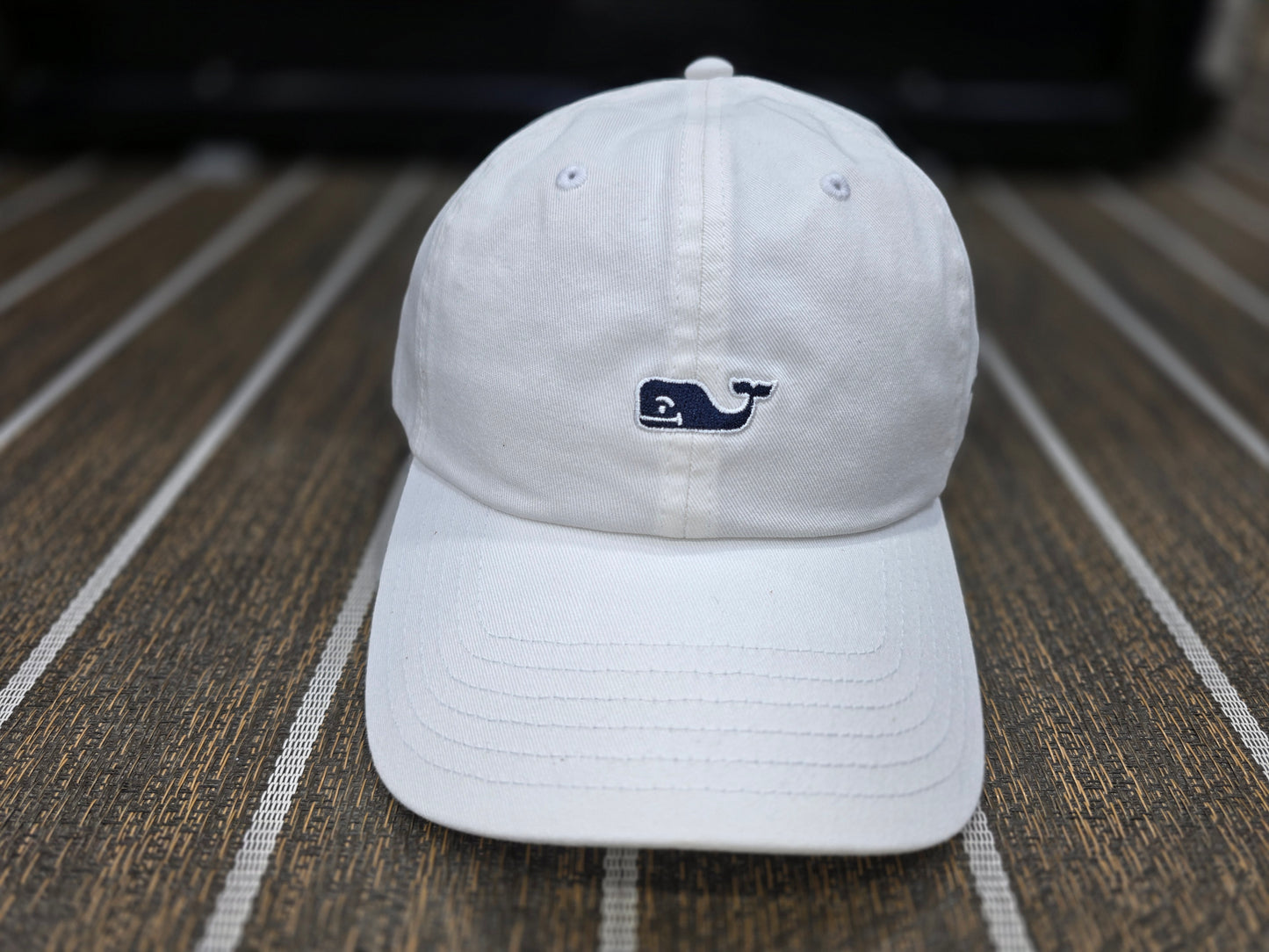 Keuka Lake Vinyard Vines Hat - White