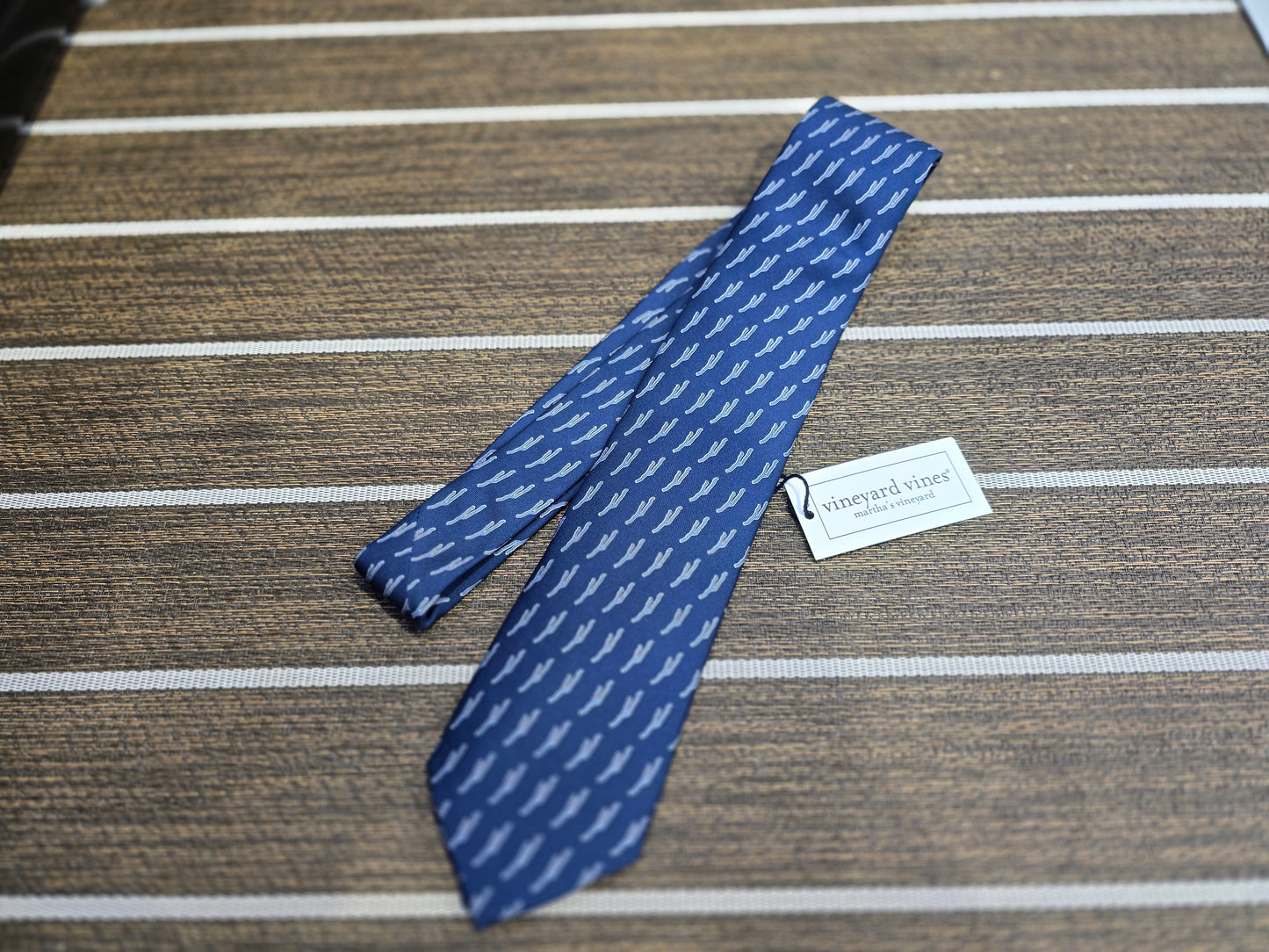 Keuka Lake Vineyard Vines Tie - Navy